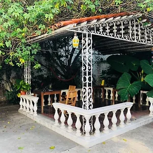 Casa Alsacia Pensión Guadalajara